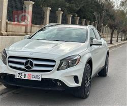 مێرسێدس بێنز GLA